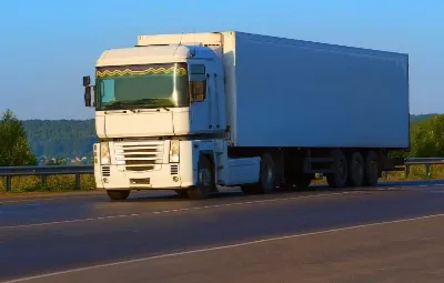 İzmir ile Bolu Arası Öğrenci Eşyası Taşıma